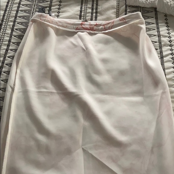 NEW TAHARI Skirt - Picture 5 of 9